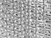 Lamex típus - alumínium lapok acélkarikákkal rögzítve. Színezett alumíniumból is megoldható